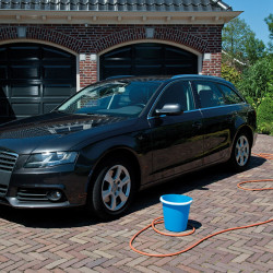 HG AUTOREINIGER EN BESCHERMER 1 L